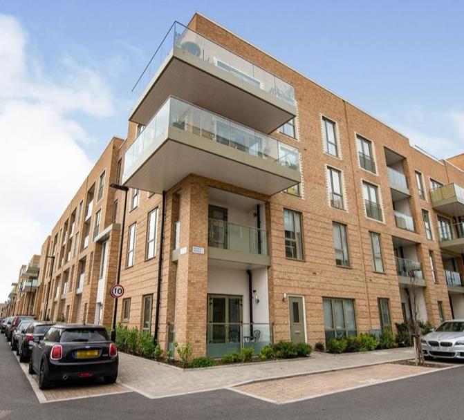Franco Avenue, Colindale